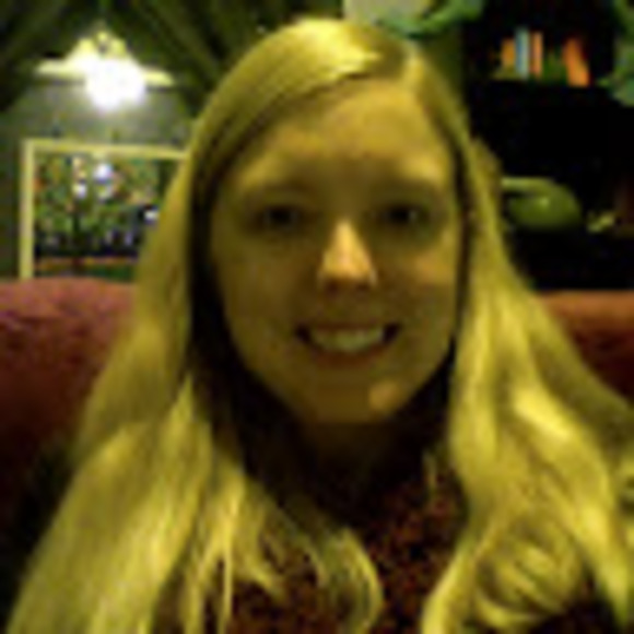 Meet your Posher, Heather - Picture 1 of 1